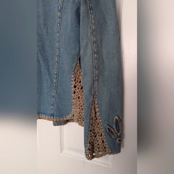 Vintage Bongo Womens (Small/3) Denim/Jean Jacket With Cream Crochet/Stitching - Picture 12 of 16